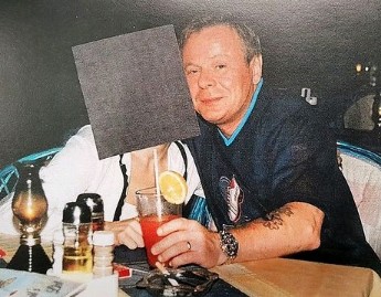 Andersson ja Iltalehti - kaikki tässä muka hyvin, kohta vaan EK murhasta.jpg