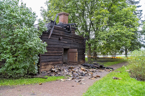 Perniön tupa.jpg