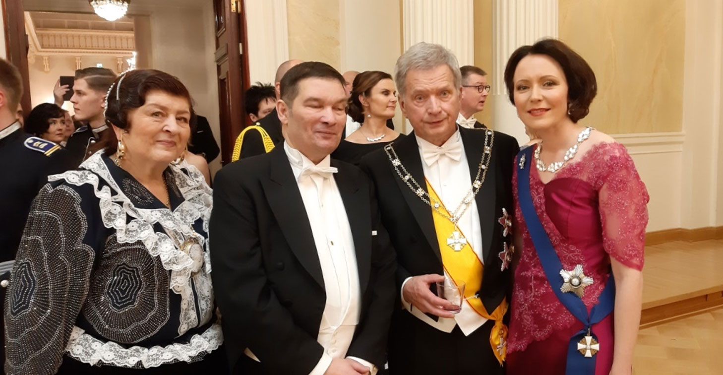 blomerukset-presidenttipari.jpeg