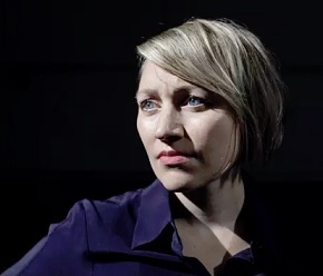 Aino Pennanen toivoi, että protesti olisi herättänyt keskustelua Suomen turvapaikkapolitiikasta. (KUVA: ELLA KIVINIEMI / HS)