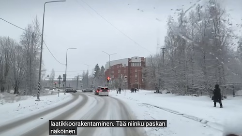 Sitten_alkoi_paska_laatikkorakentaminen.jpg