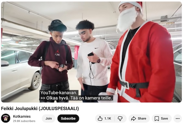 Kotkamies_lahjottaa_kameran.jpg