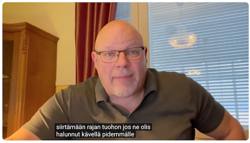 VKK_Ano_vanja_astelee_rajan_yli.jpg