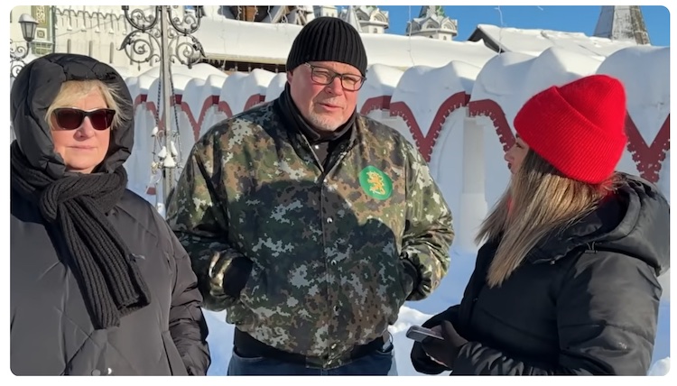 VKK_Ano_Suuri_haastateltavana.jpg