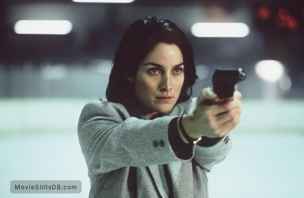 Carrie-Anne Moss.jpg