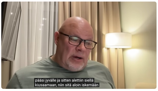 VKK_Ano_varoitteli_eduskunnassa.jpg