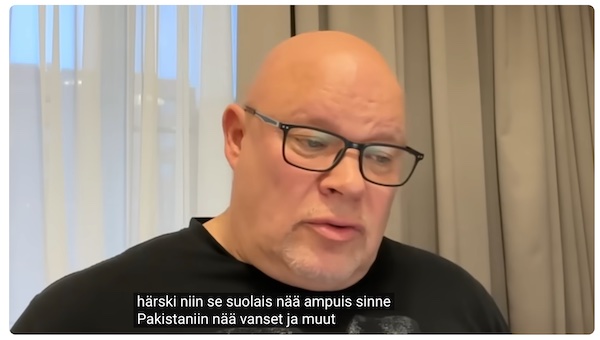 VKK_Ano_ammutaan_Vance.jpg