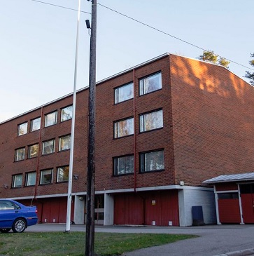 Naapuruston asukkaan mukaan asunnosta oli kuulunut väkivallan ääniä elokuisena iltana. SASU MÄKINEN