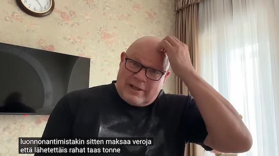 VKK_Ano_marjoistakin_veroa.jpg