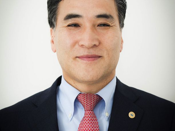 Interpolin uusi johtaja Kim Yong-yang.jpg