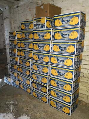 Kokaiinilasti oli pakattu Ecuadorissa banaanilaatikoihin.jpg