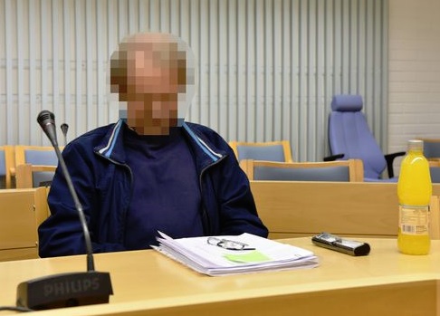 Pudasjärveläismiestä syytetään naapurin murhasta. Tekovälineenä oli traktori. ALEKSANTERI PIKKARAINEN