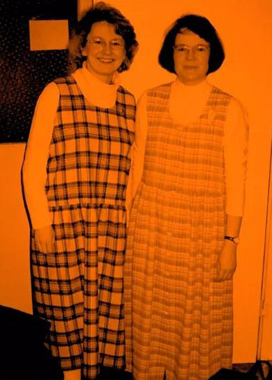 Kaija Martin ja Seija Järvenpää vuonna 1998.jpg