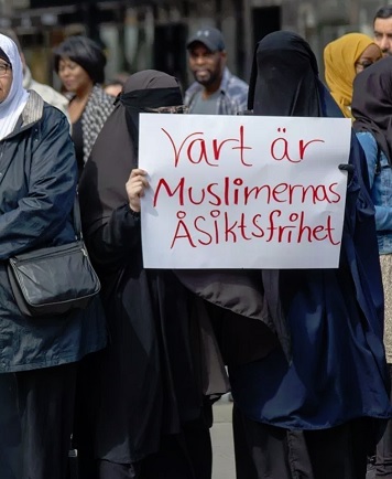 ”Missä muslimien mielipiteenvapaus?”